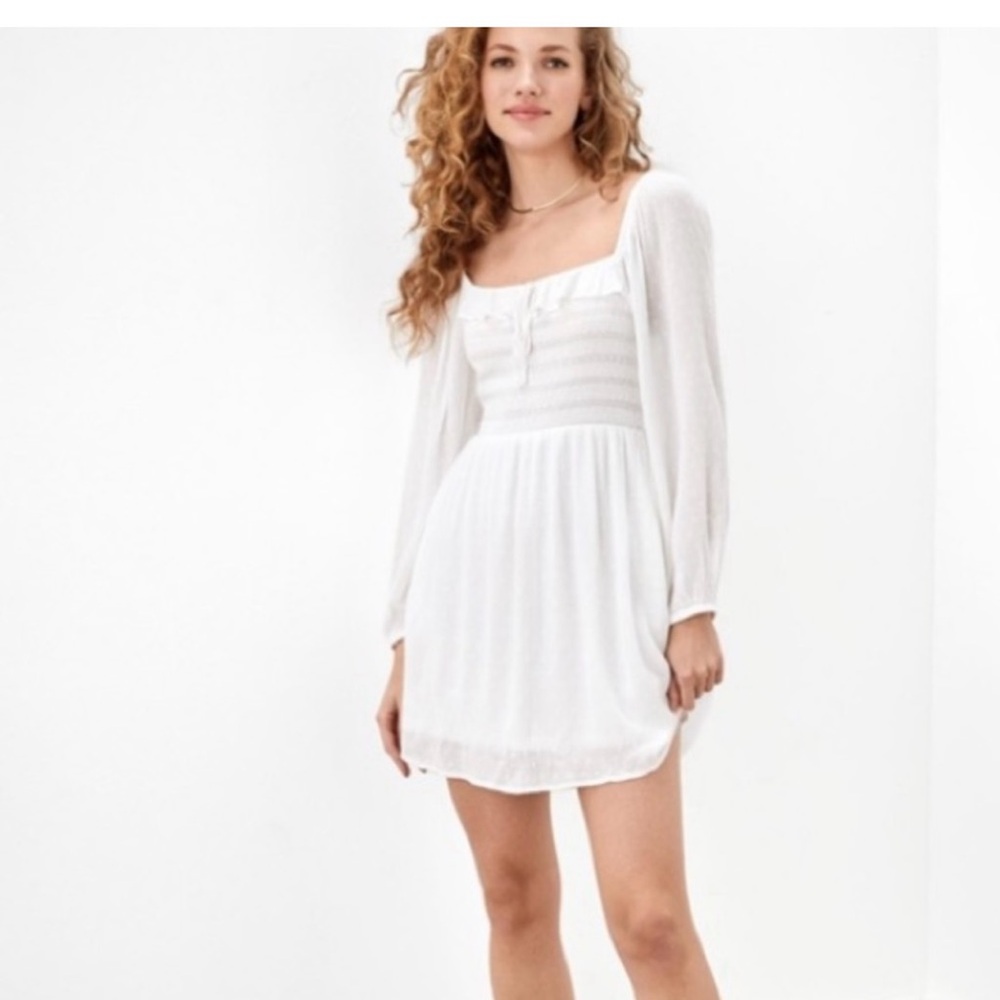 Size medium new without tags American eagle babydoll dress